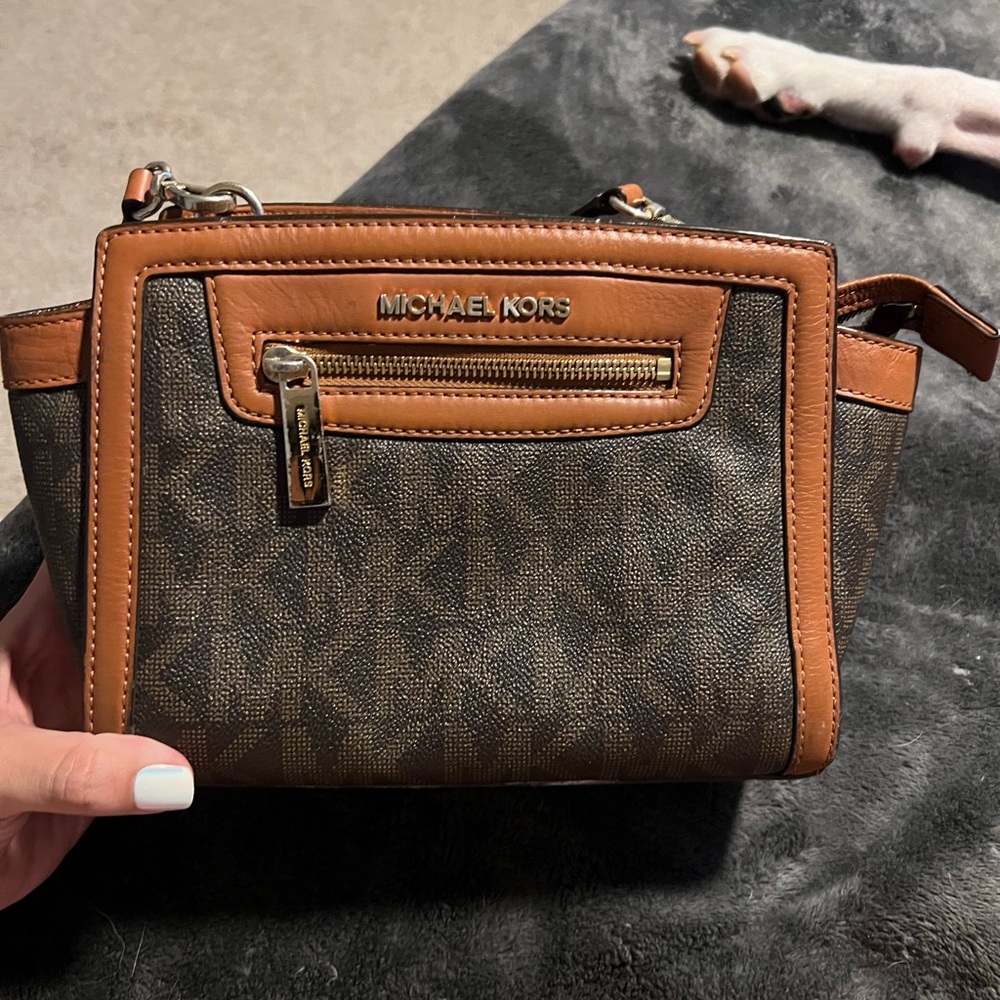 MK Crossbody
